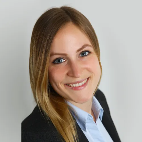 ZEIT Advise - Lena Broischer